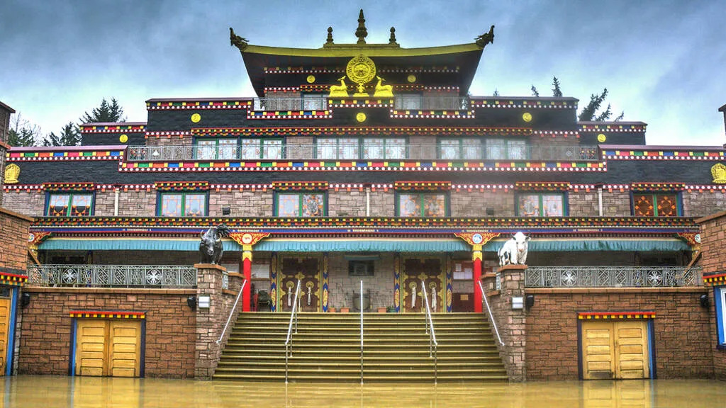 https://www.timeout.com/uk/news/you-can-now-stay-in-scotlands-first-buddhist-monastery-080123